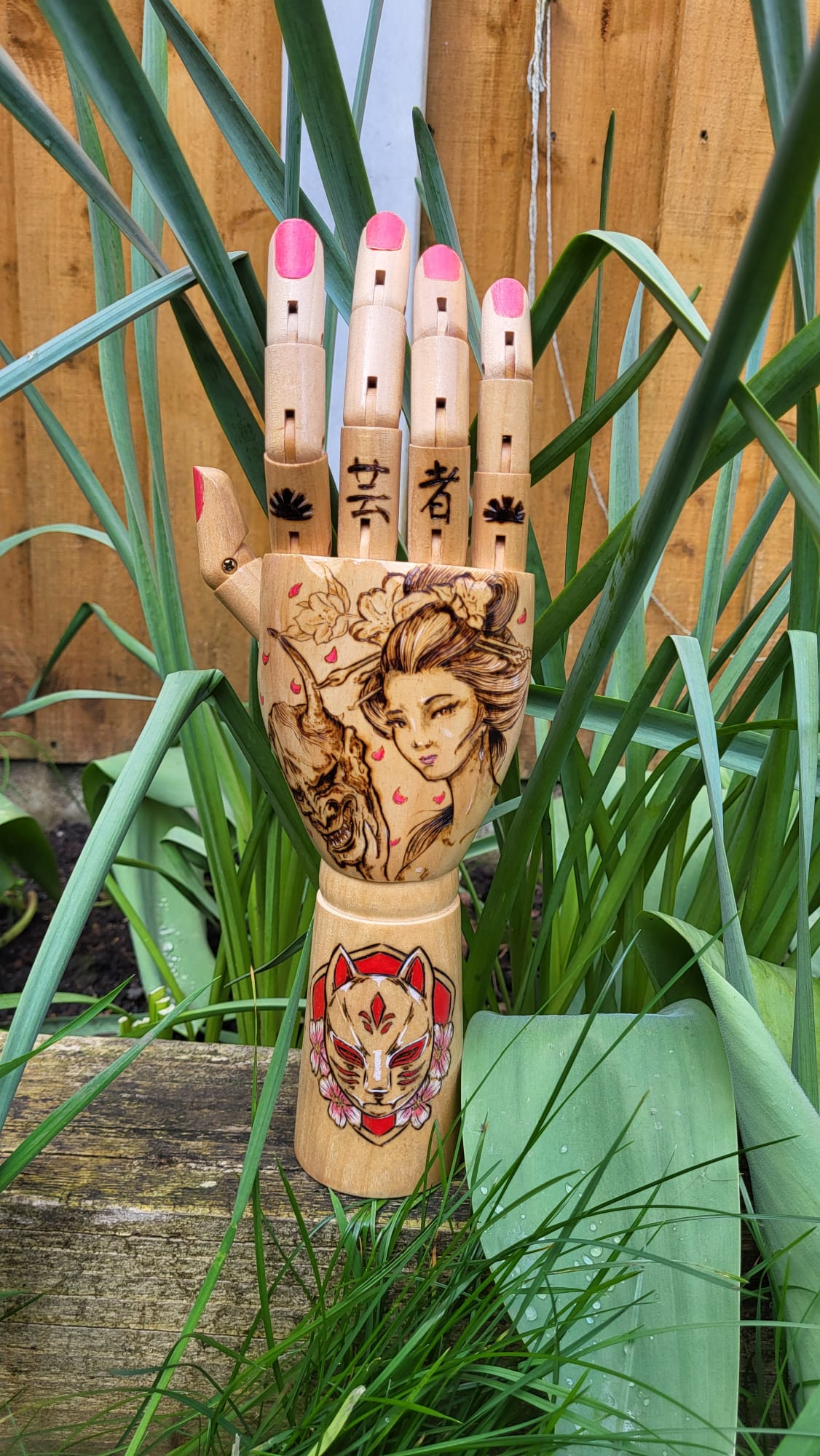 hand of the Geisha